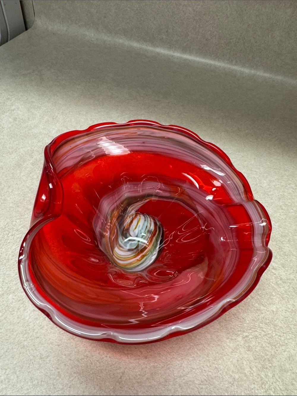 Vintage glass bowl - Picture 2 of 3